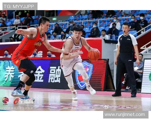 上海篮球队强势领跑锦标赛积分榜积98分展现冠军实力